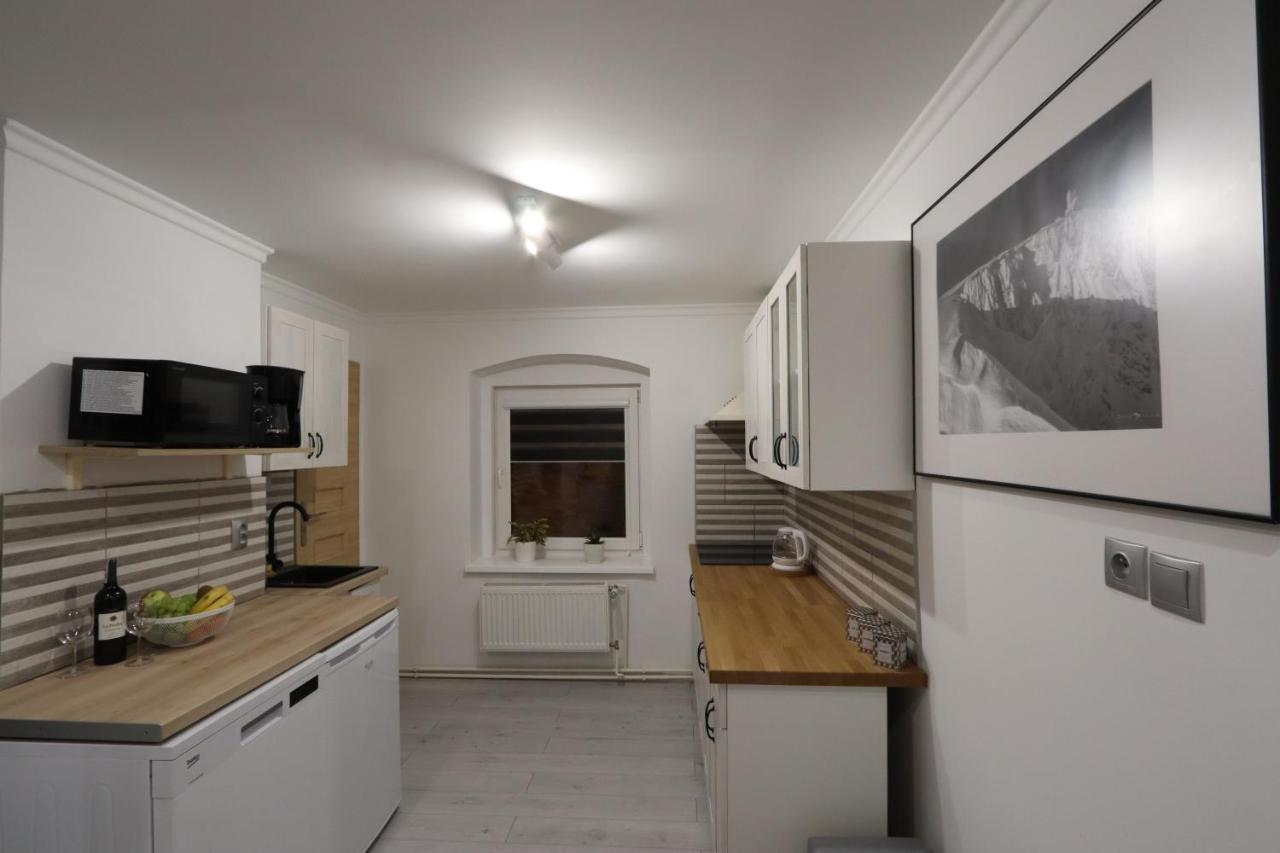 Apartament Przy Skwerku Apartment Szklarska Poreba Bagian luar foto