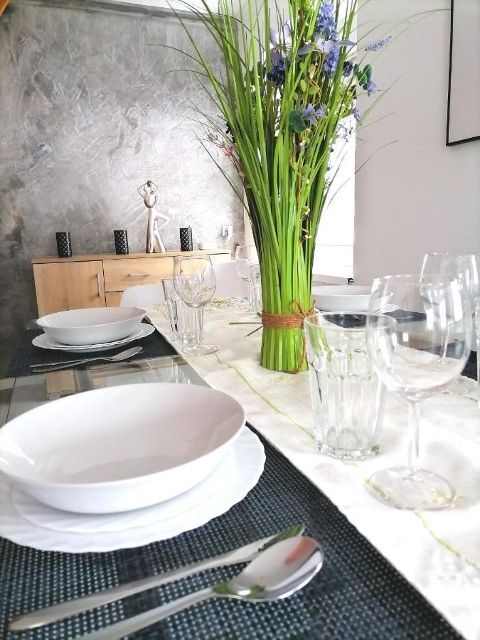 Apartament Przy Skwerku Apartment Szklarska Poreba Bagian luar foto